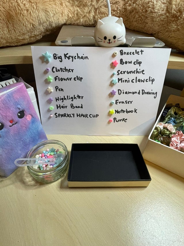 Mystery Scoops UK | Mystery box uk | treasure scoop uk | Treasure